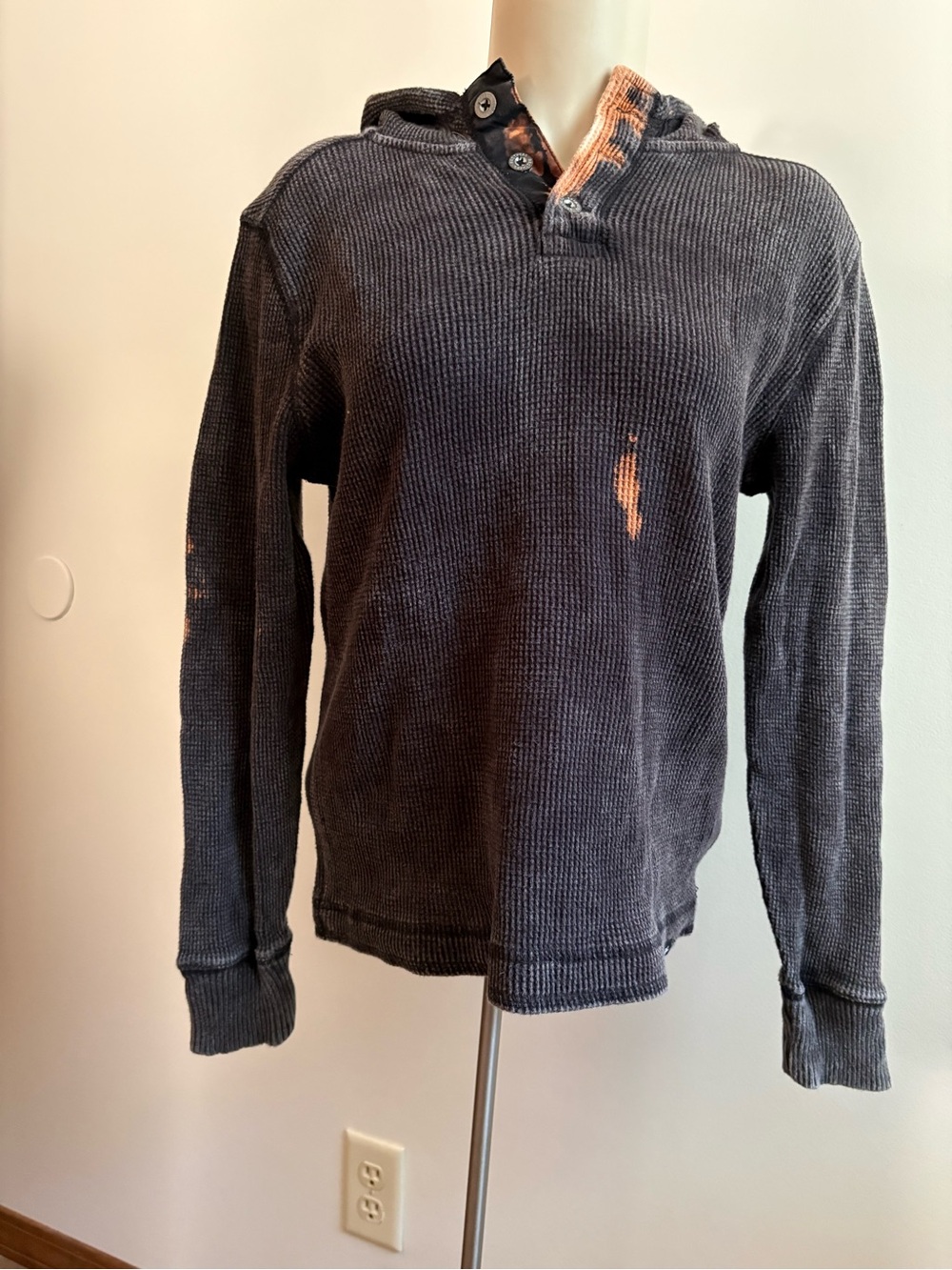 Howler Brothers Women’s Waffle Knit Henley Hoodie Antique Black Size L 12